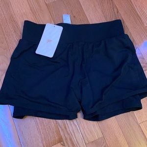Fabletics Olesia Short